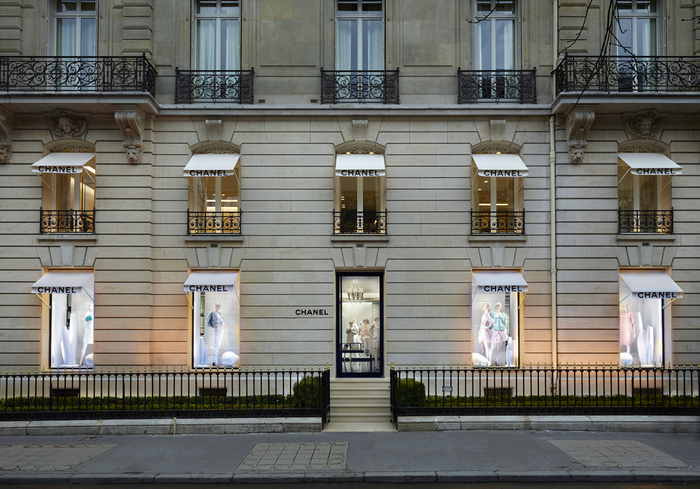 CHANEL - 51 MONTAIGNE