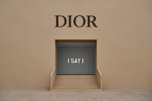 L&rsquo;Art féministe italien présent au défilé Dior prêt-à-porter automne-hiver 2020-2021